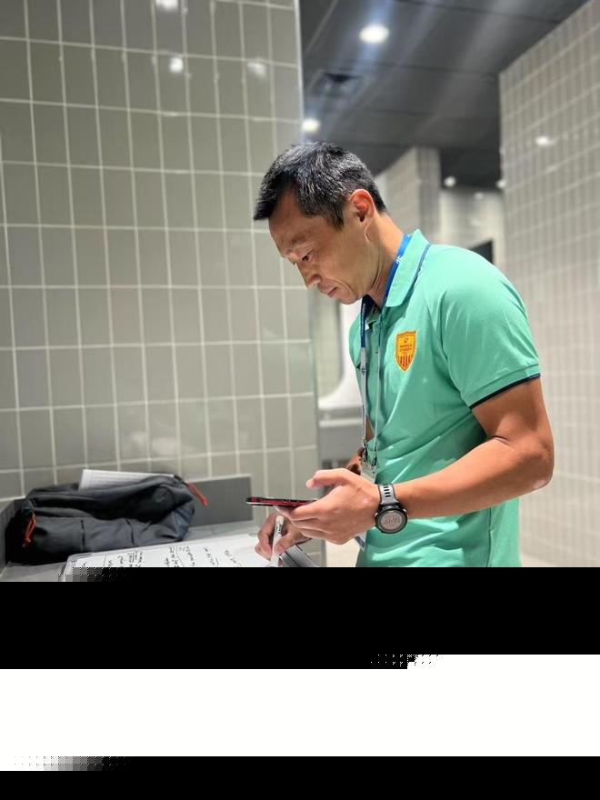 山东小伙菲律宾执教，率“草根球队”闯进亚冠